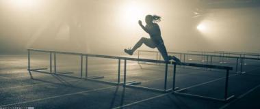 体育场看台座椅安装